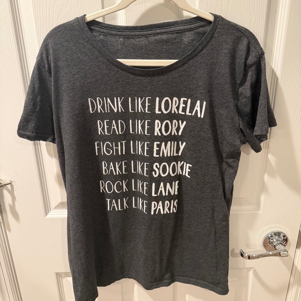 Gilmore Girls Character Print Graphic TV Show Dark Gray Tee Size L